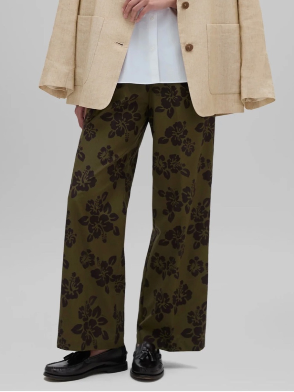 Aspesi Pants - Fiore Militare. Size 40